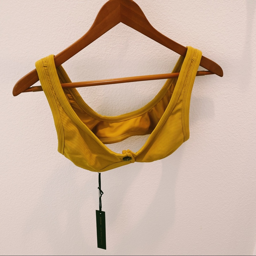 House of Harlow 1960 bikini top New!